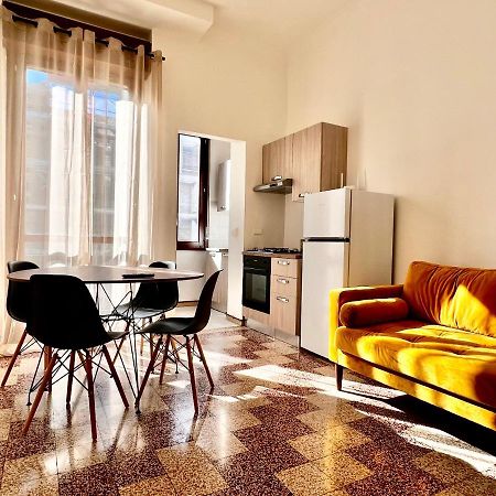Big Suite Goldoni Bilocale Duomo-M4 Lin Airport Милан Экстерьер фото
